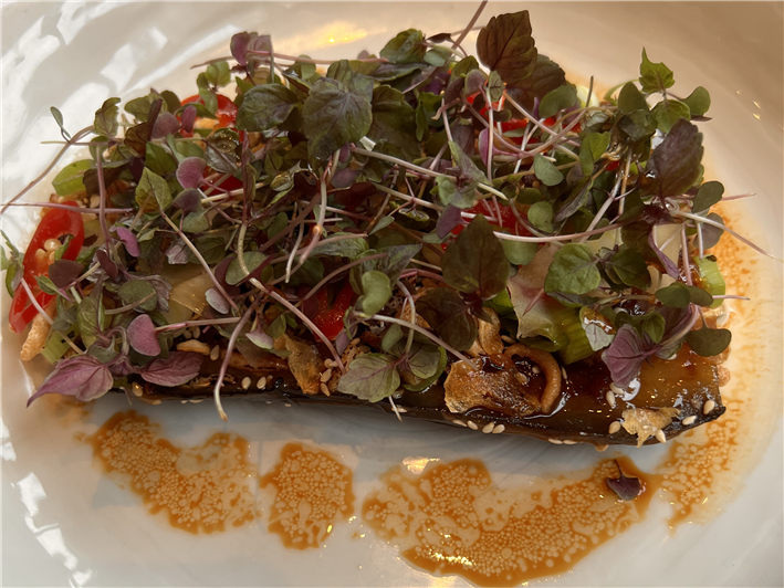 aubergine